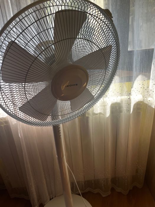 Ventilator cu telecomanda Ikohs,alb