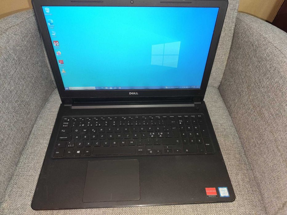 Laptop Dell Vostro 15, I5 gen8, 8Gb DDR4, ssd240Gb, pv dedic.!Garantie