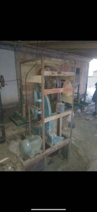 Пиларамма рельсвый диаметр 90 см. 380в