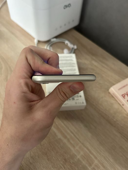 iphone 11 128gb 75%в хорошем состоянии