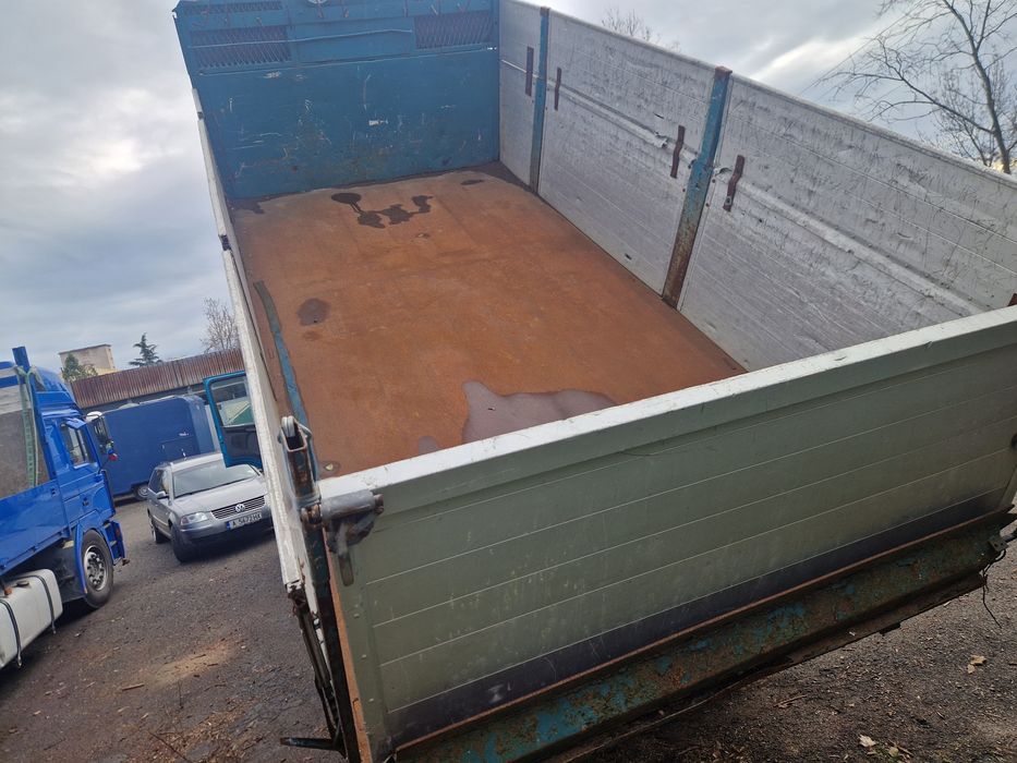 Самосвален кош с дължина 5 метра