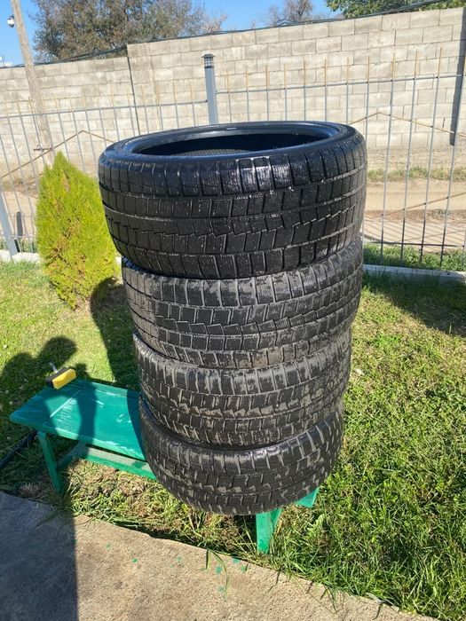 Зимняя резина 245/40/19