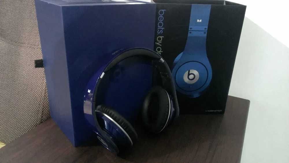 Продам смартфон HTC Butterfly X920d + Бонус подарок