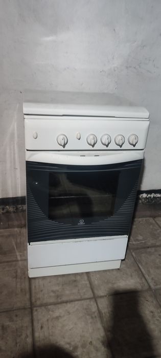 Газовая плита INDESIT