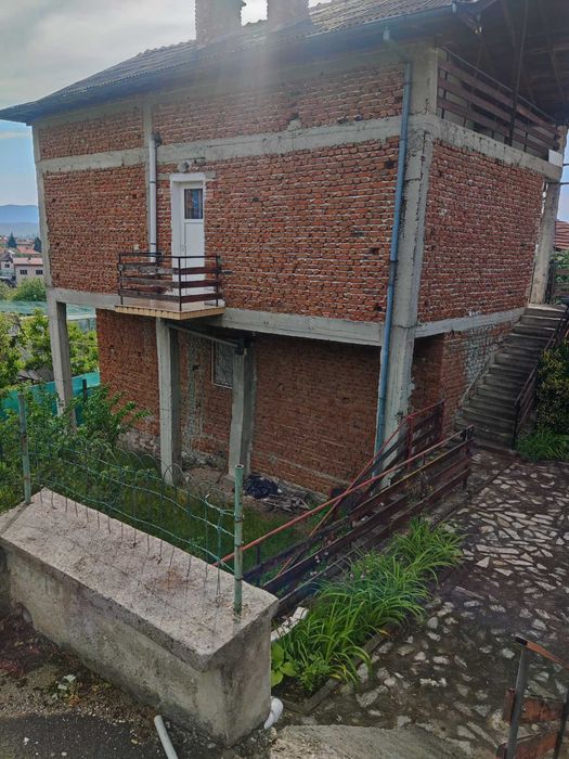 Продавам къща във Велинград