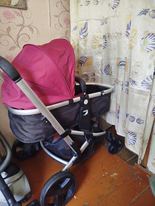 Продается детская коляска