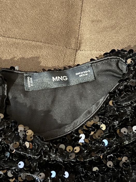 Бляскава рокля,марка-Mango