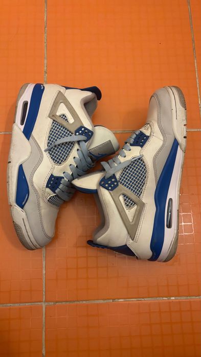 Air Jordan 4 Military blue 2012