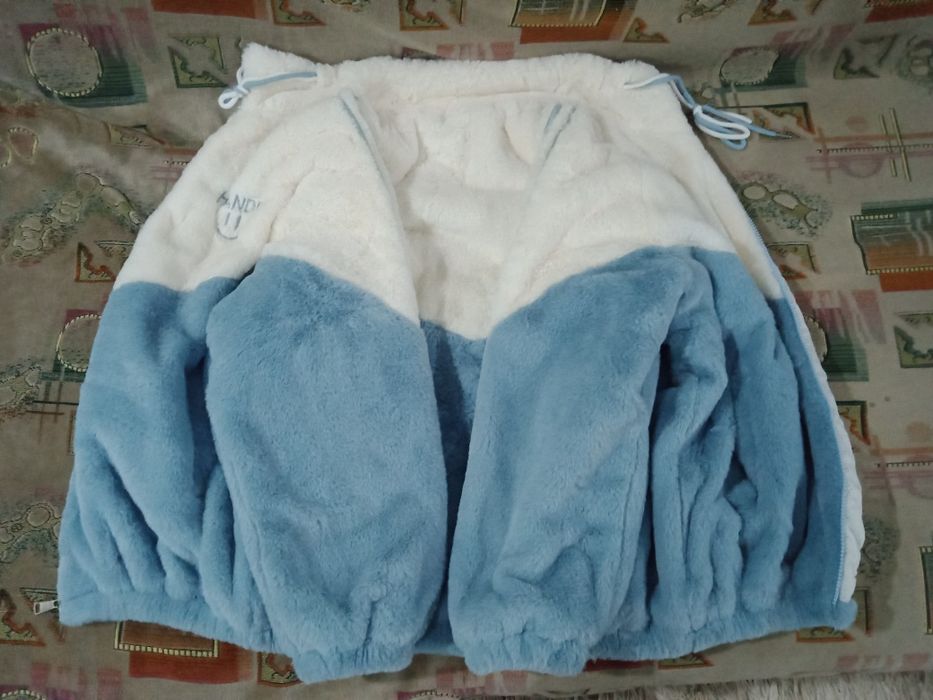 мягкая куртка, новая