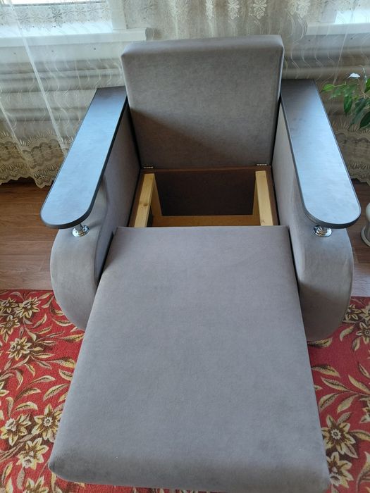 Продам кресло.      .