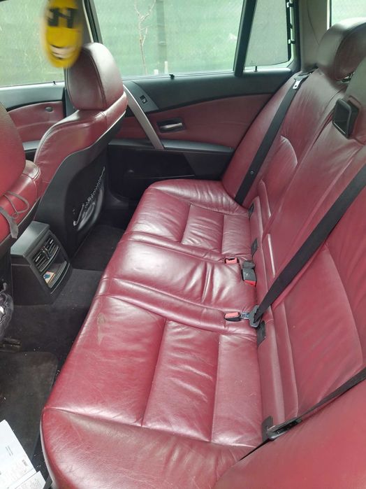 Продава се БМВ Е61 530д