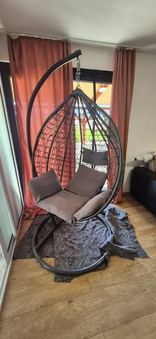 Cuib terasa cu pernuta