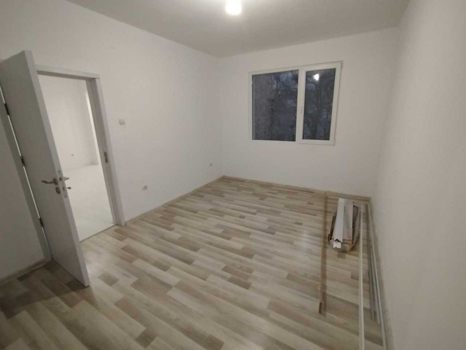 Продава се Тристаен апартамент в Пловдив, Гагарин - 62 кв.м за 1630 €/кв.м - Снимка #4