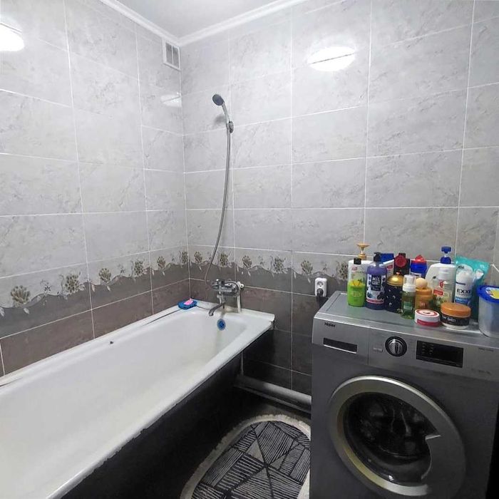 3х ком кв. год 1990, кирп. 2мкр