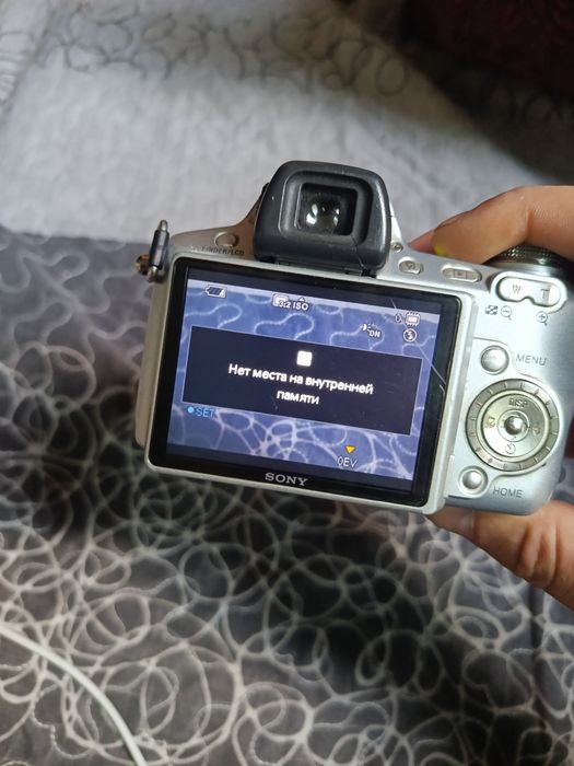 Продам фотоаппарат работает состояние на фото
