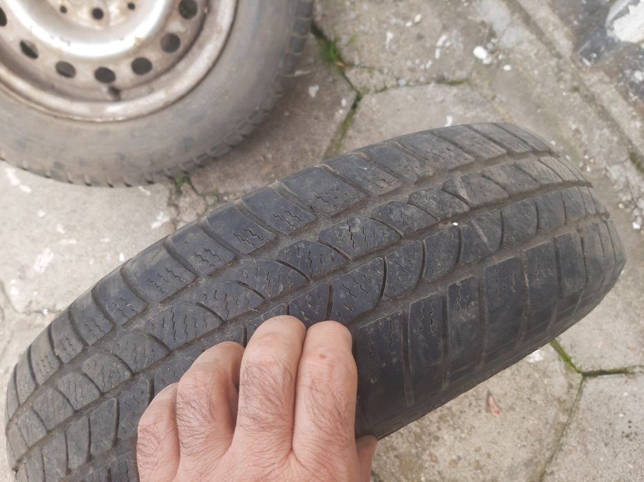 Продавам гуми с джанти и без джанти