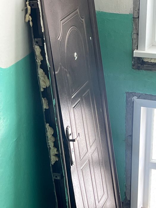 Дверь металлическая