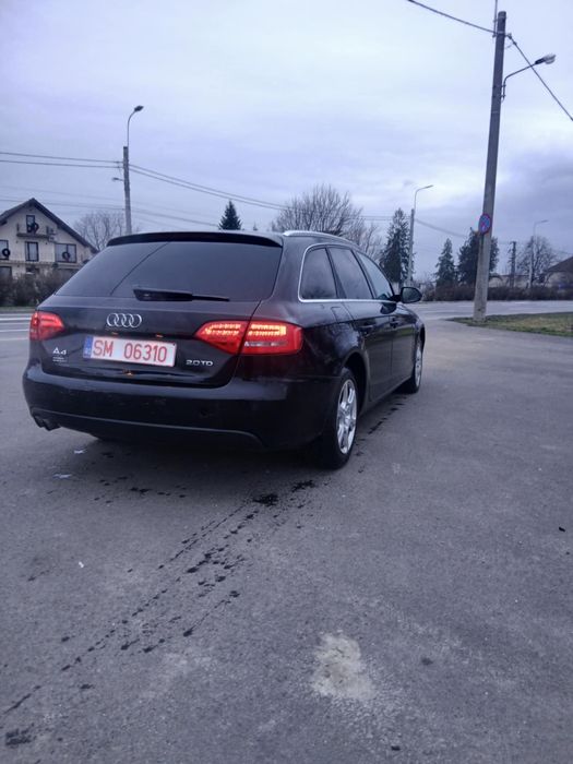 Vând Audi a4 b8 2010