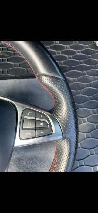 Продавам Волан Mercedes