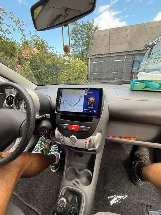 Navigatie Android Toyota Aygo Peugeot 107 Citroen C1 Carplay 1-8GB