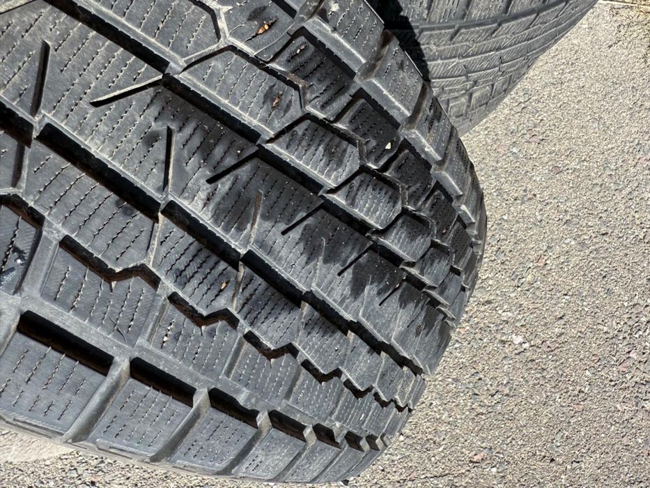 Продам Шины Yokohama