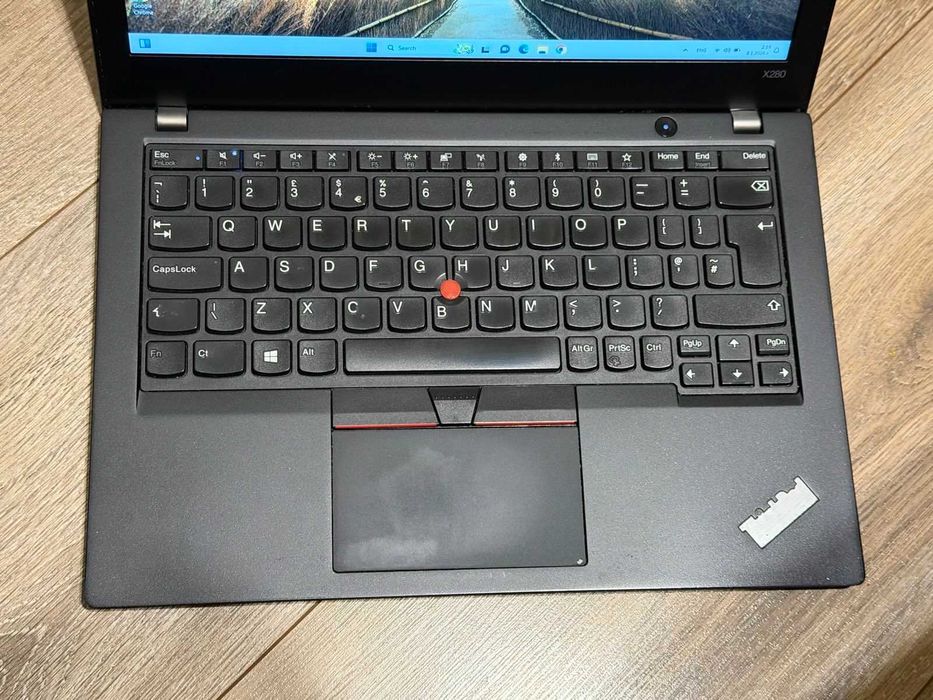 lenovo Thinkpad x280 i5-8350U/8RAM/256SSD/Intel UHD Graphics/Full HD