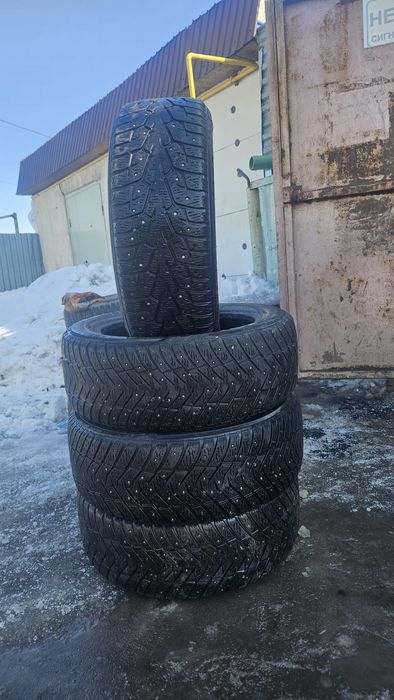 Продам шины 17 размер