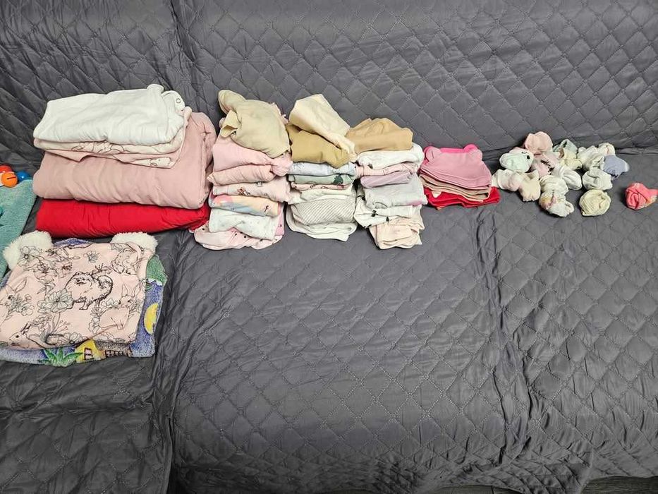 Vand loturi hainute fetite 0-6 luni