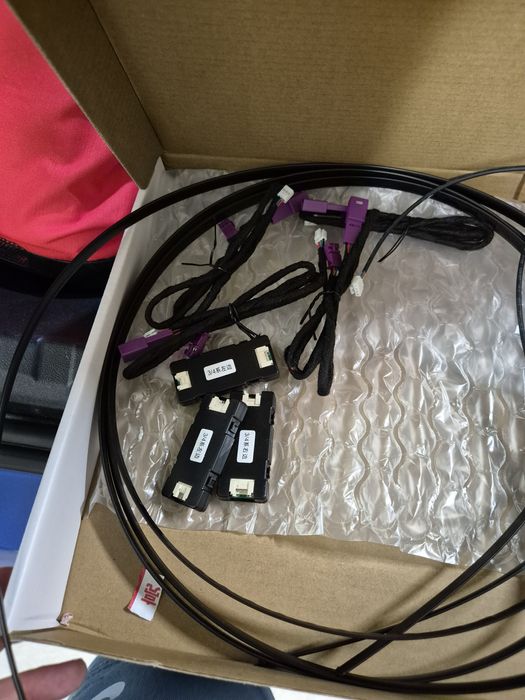 Амбиентно осветление BMW G20