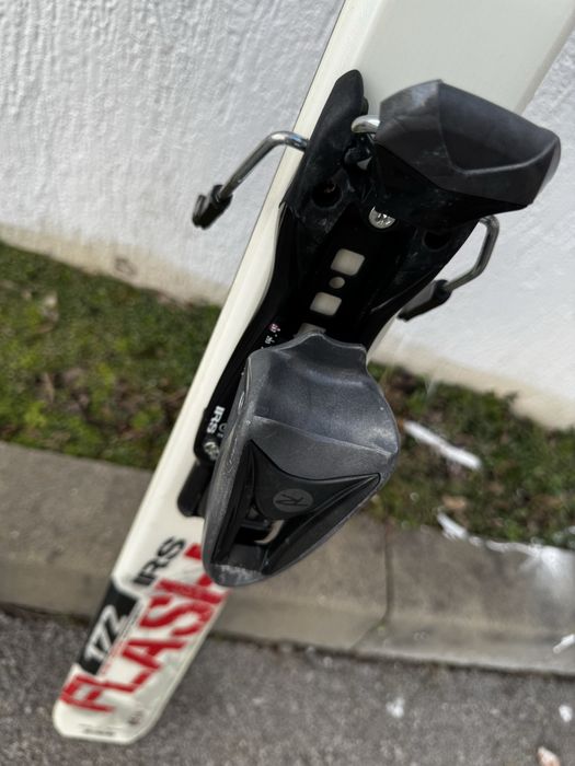 Продвам ски  Rossignol Flash IRS 172 см.