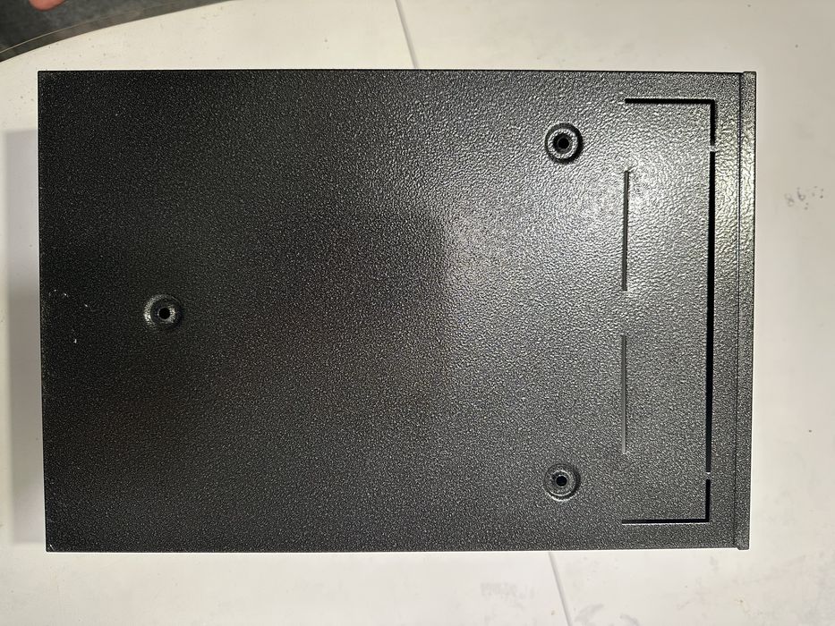 Casuta postala din tabla