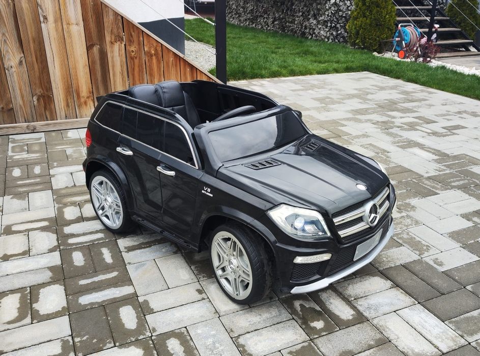 Mașinuță electrica Mercedes pentru copii între 2-6 ani