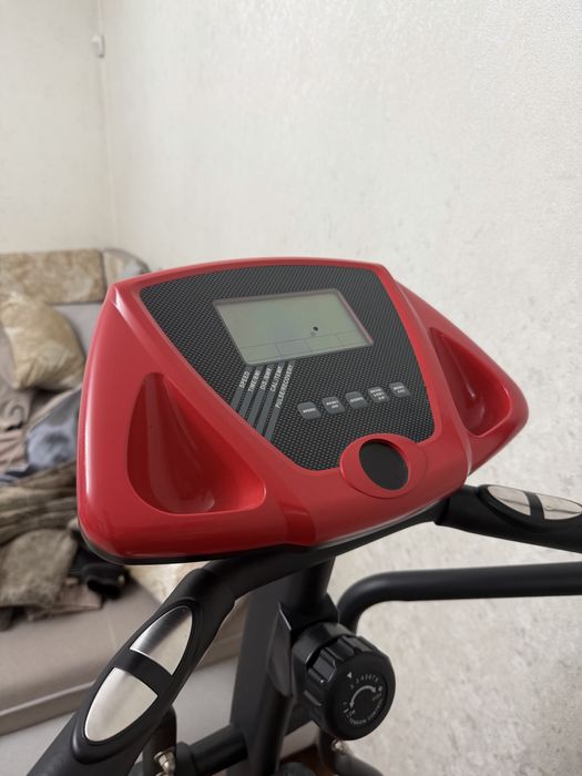 Эллиптический тренажер