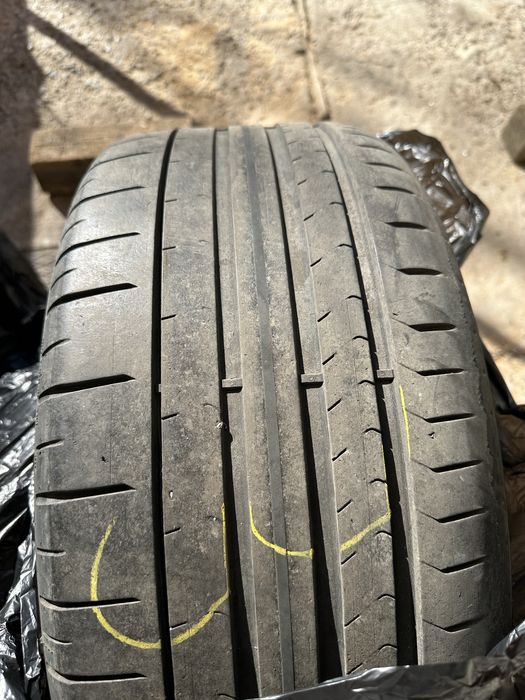 Pirelli 245 40 18
