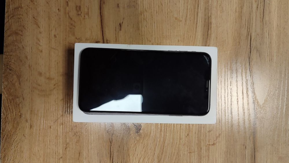 Iphone xs max 256gb karobka