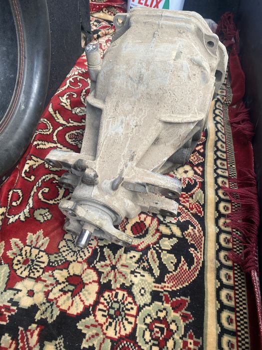 Редкктор от мерса 211