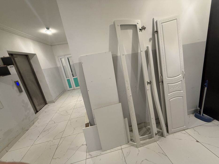 Продам Шкаф без зеркало