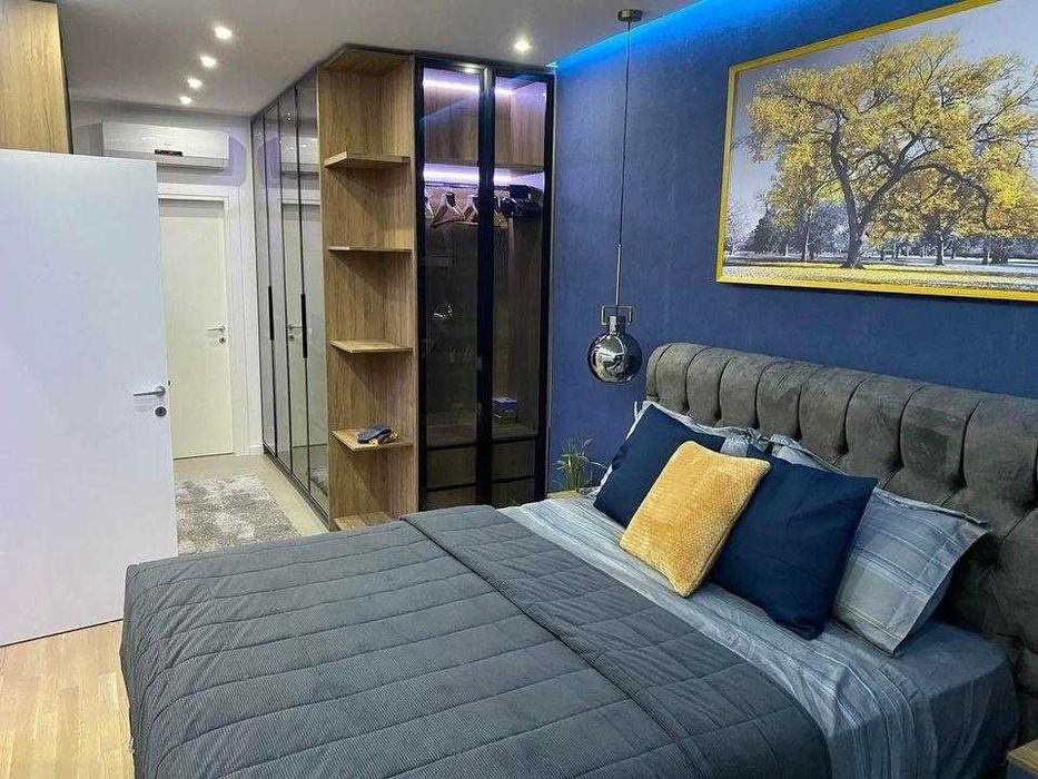 Дава се под наем Двустаен апартамент в Бургас, Изгрев - 63 кв.м за 255 € - Снимка #4