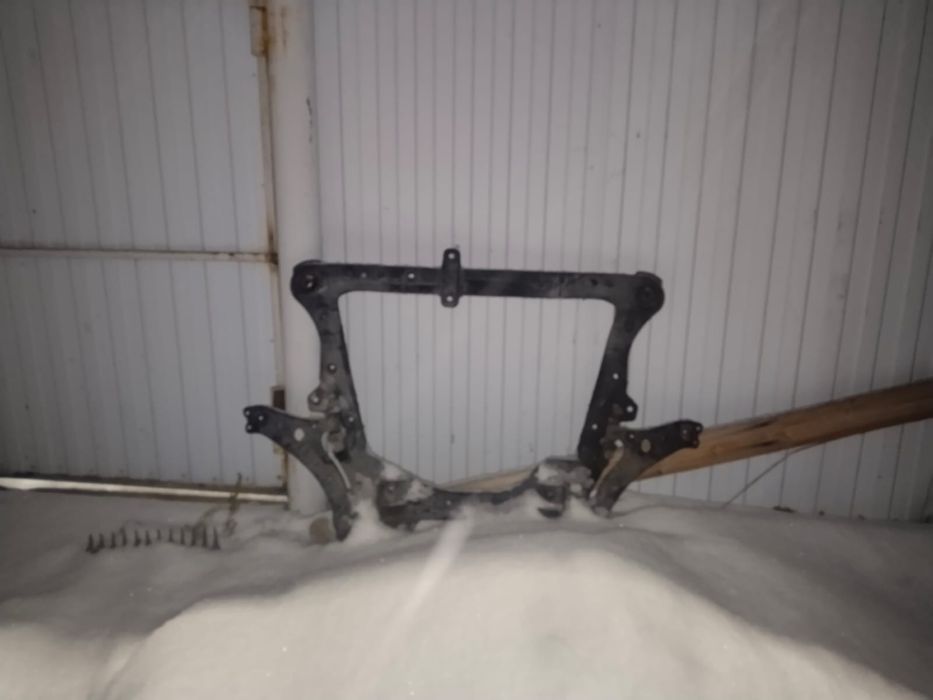 Продам балку на таета камри 35