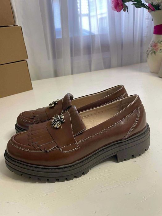 Pantofi dama eleganti diferite modele