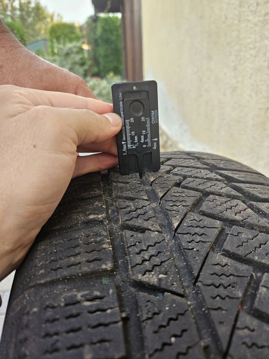 Anvelope iarna cu Jante tabla 215 65 R 16