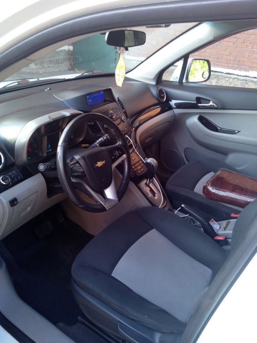 Продам Шевроле Орландо