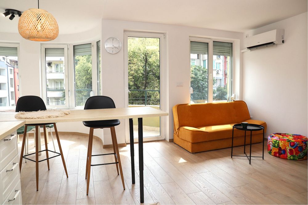 Дава се под наем Едностаен апартамент в Благоевград, Идеален център - 56 кв.м за 459 € - Снимка #5