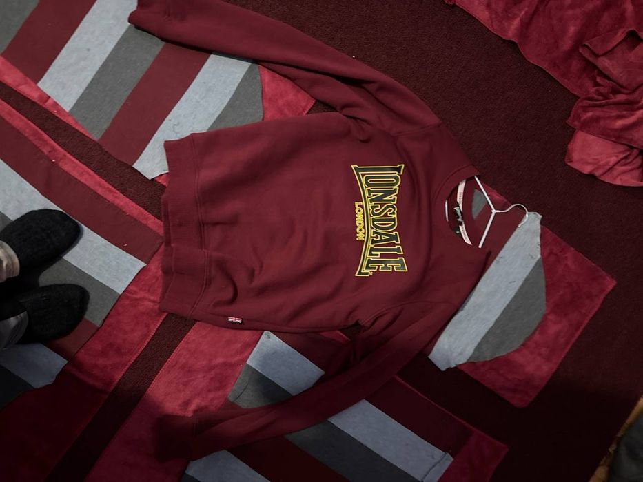 Lonsdale красный