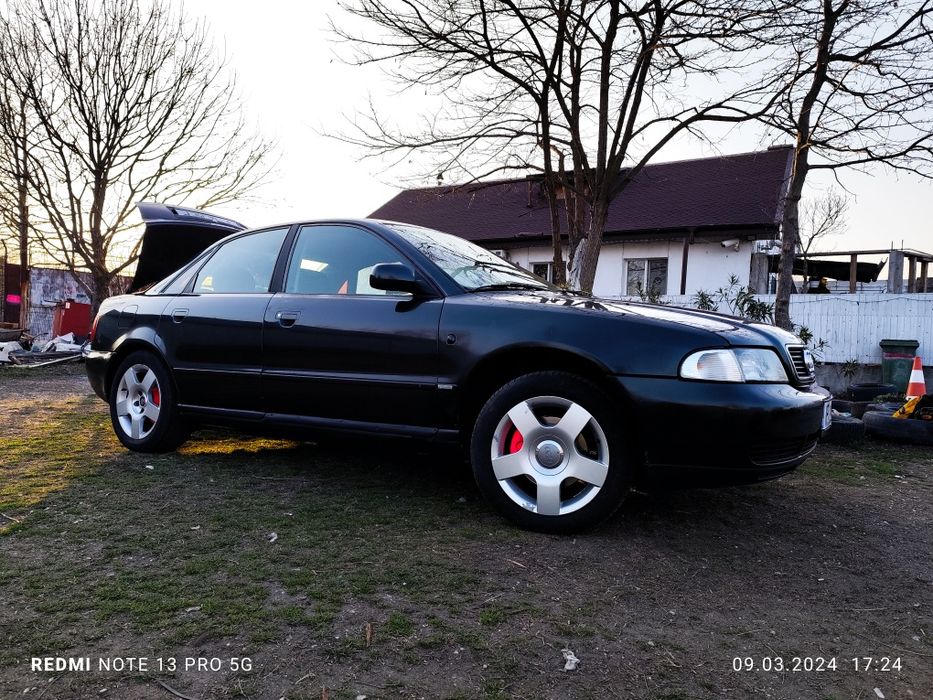 Vând audi A4 b5 1998 benzina 1.6