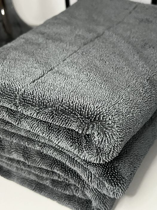 Микрофибърна кърпа за подсушаване на автомобил 1600 GSM