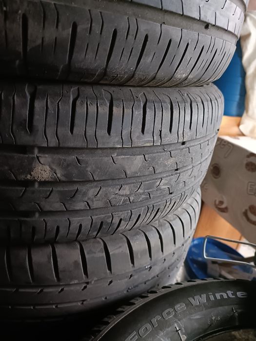 Set anvelope Continental vara 185.65.15