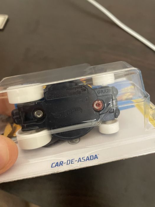 Количка Hotwheels