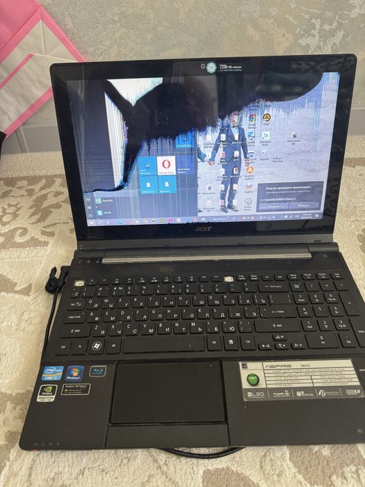ноутбук Acer Aspire Ethos 5951G