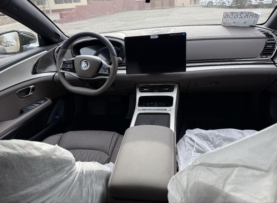 Byd Han 635 Restyling Новый без пробега 2025/2026